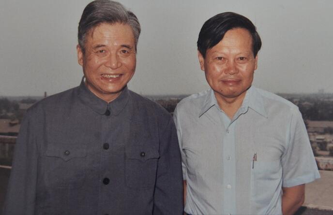 受核辐射的两弹元勋邓稼先,杨振宁邓稼先原子弹