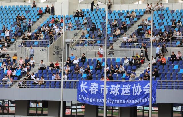 0比2落后,百嘉没有放弃,新主场见证一个永不放弃的百嘉