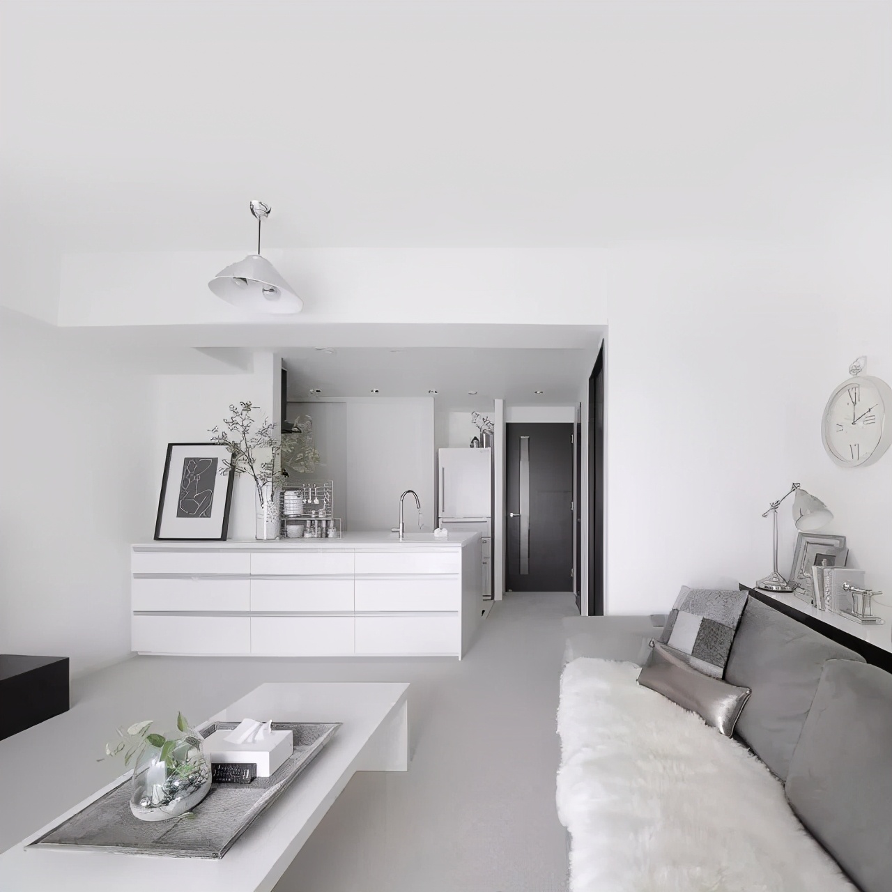 爱了这两间性冷淡系小户型，网友：这才叫一个人的豪宅