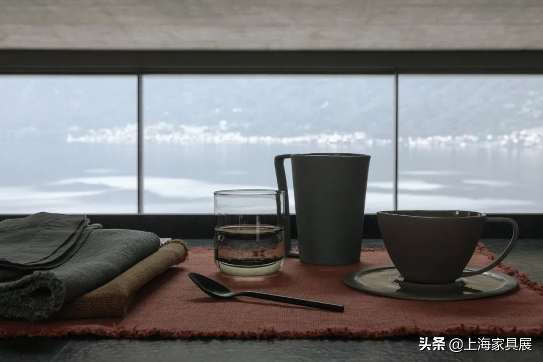 意式轻奢风家具颜色搭配,秋冬家居流行色你get到了没