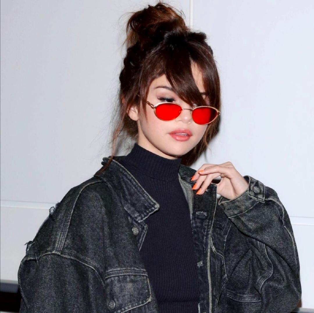 窄长脸戴什么样的墨镜好看,圆脸选什么墨镜显脸小