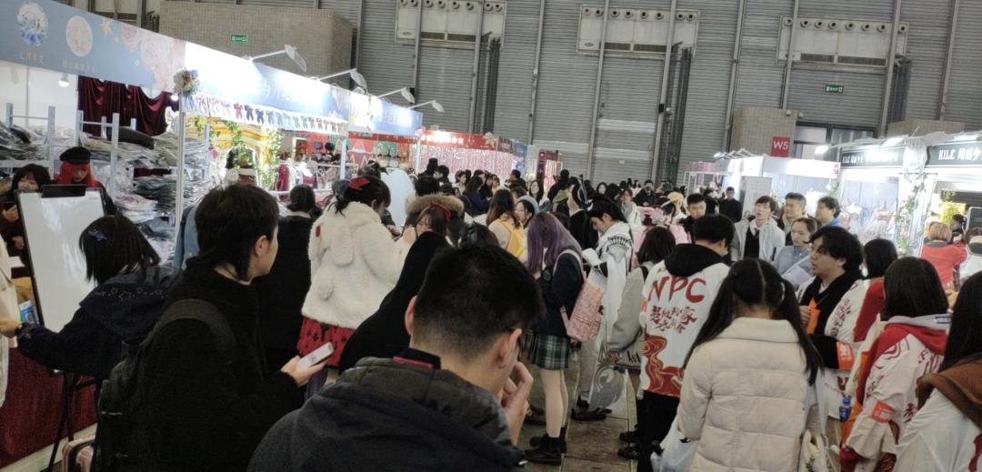 穿jk的女生是谁,穿jk制服的妹子视频