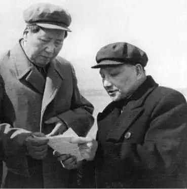 今天他115岁了,*小平邓**人生的40个瞬间