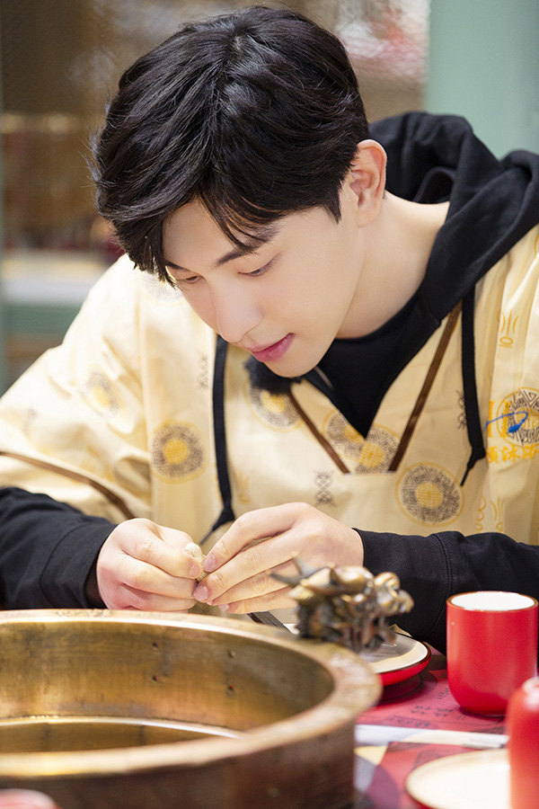 极限挑战致敬医生视频,极限挑战6大换血