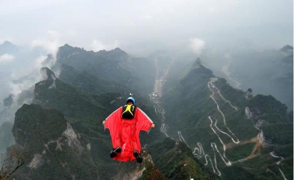 翼装飞行有意义吗,翼装飞行最怕什么