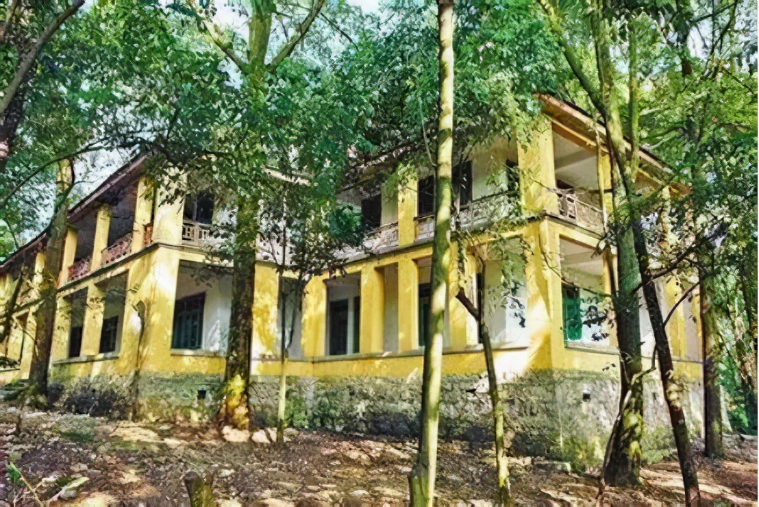 重庆谈判：时隔19年，毛*东泽**再见蒋介石，举杯：为蒋先生长寿干杯