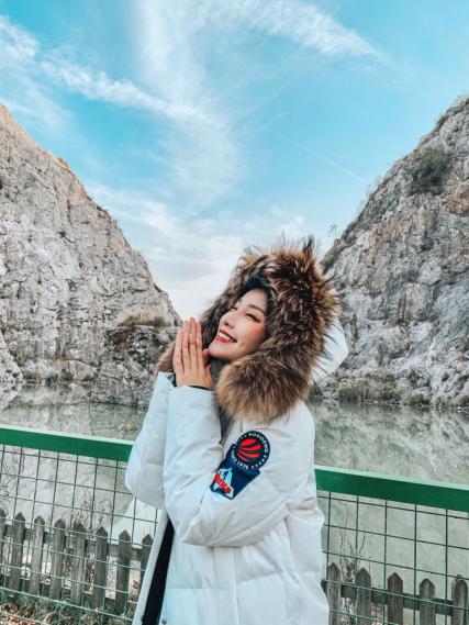 杨幂同款波司登极寒,波司登冲锋衣杨幂