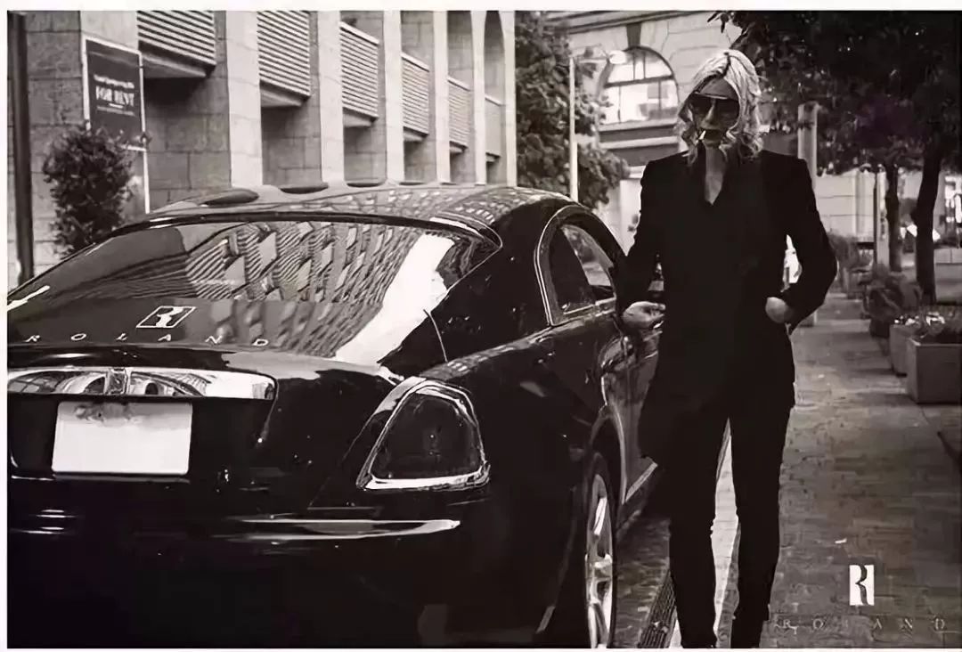 日本第一牛男视频,日本第一牛罗兰收入