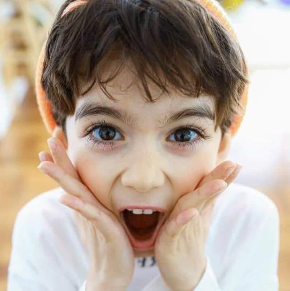 韩国神仙姐弟,混血小姐姐神仙颜值