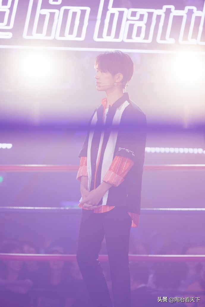 杨幂易烊千玺谁最红,易烊千玺微博之夜杨幂