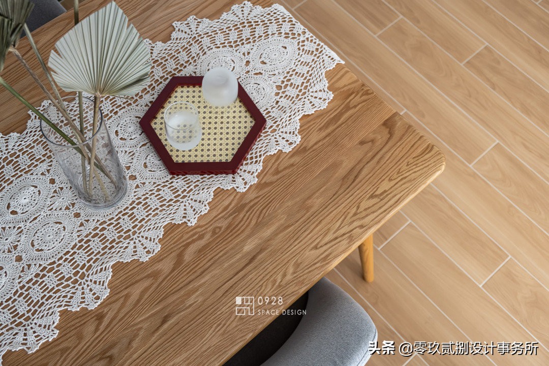 温柔奶茶色，把身心安置在放松的岛屿