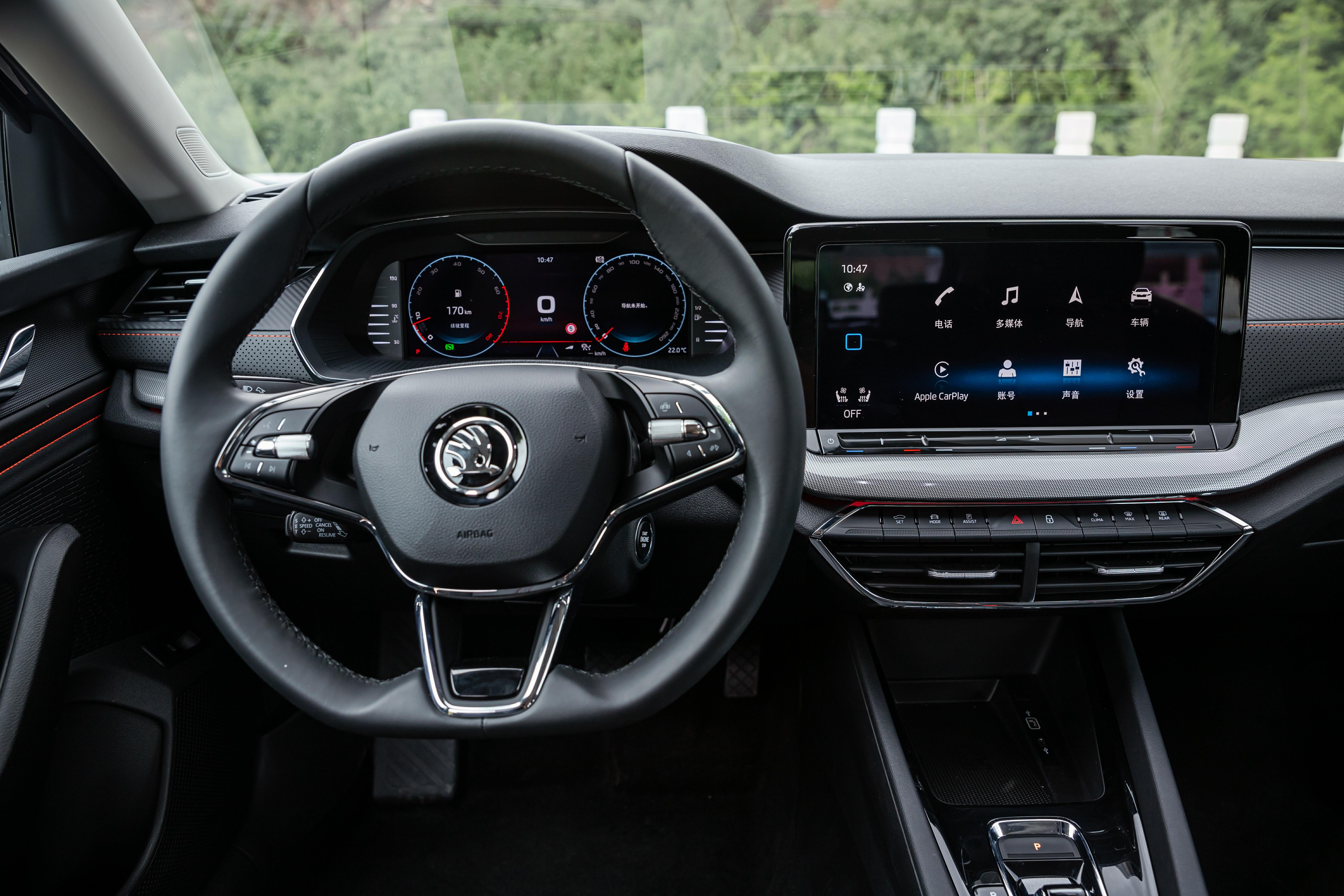 斯柯达明锐1.6和速腾发动机一样吗,斯柯达新明锐和速腾对比