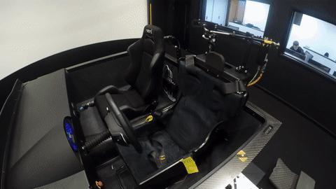 玩赛车游戏当车手,玩赛车很挣钱吗