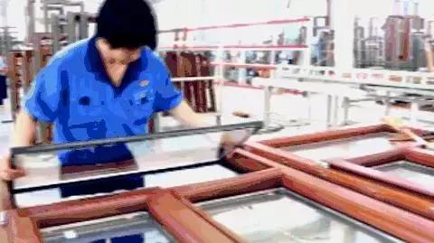 铝包木门窗的优缺点是什么,铝包木门窗安装多少钱一平合适