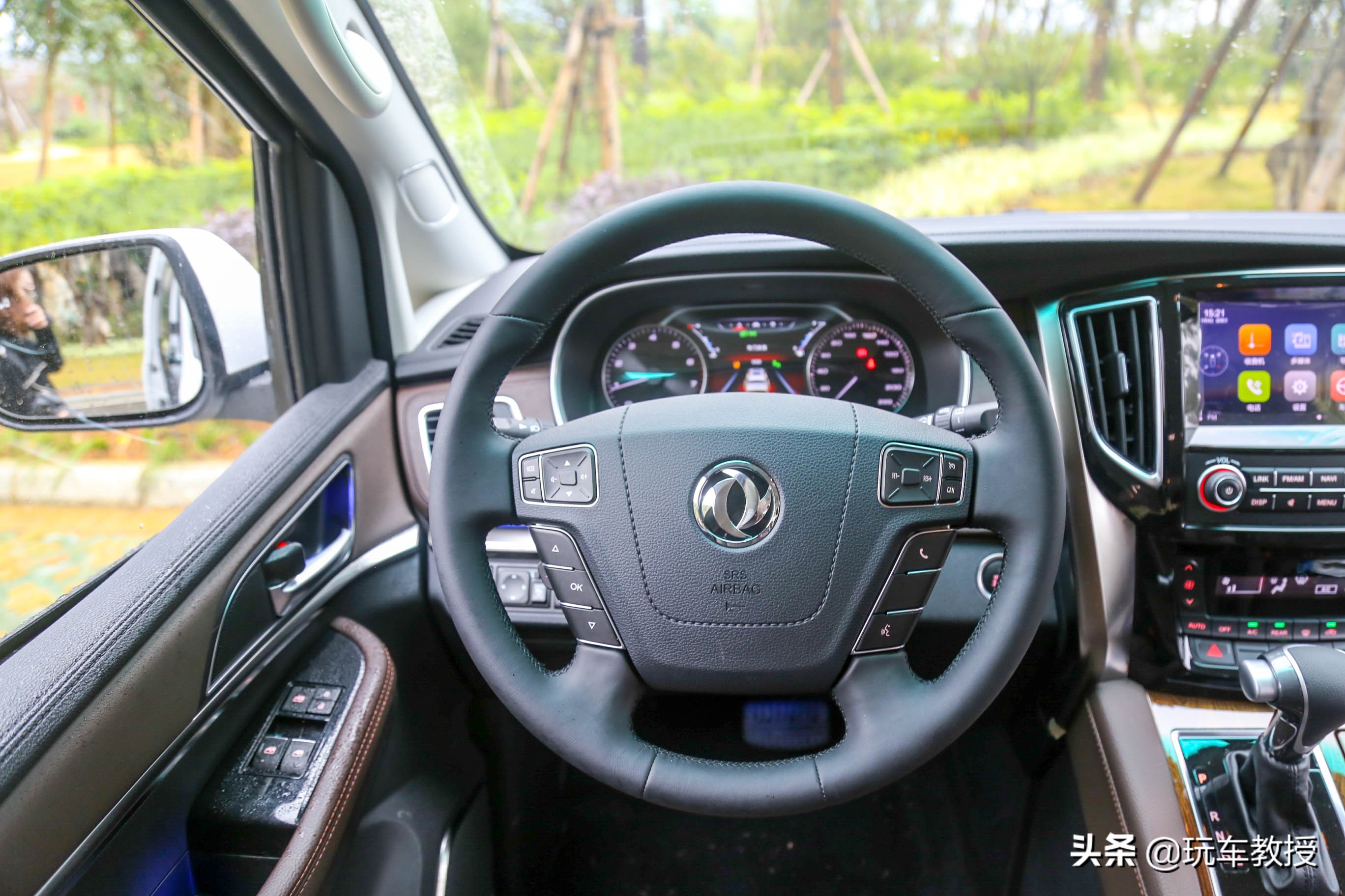 空间大十万左右车耐用,万元起这几款亲民小车轻松开回家