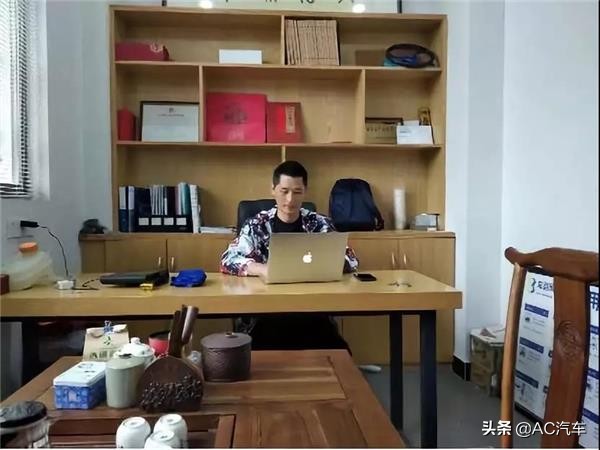 这个江西老俵在杭州开了8家修理厂、拿下了天猫车站第一家样板店