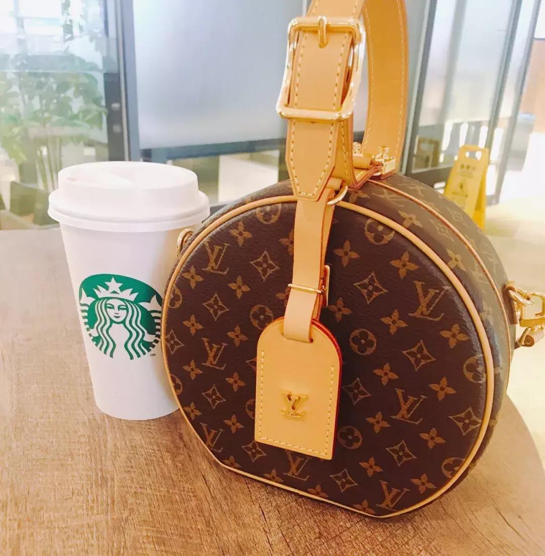 lv现在值得购买吗,lv买真的划算还是假的划算