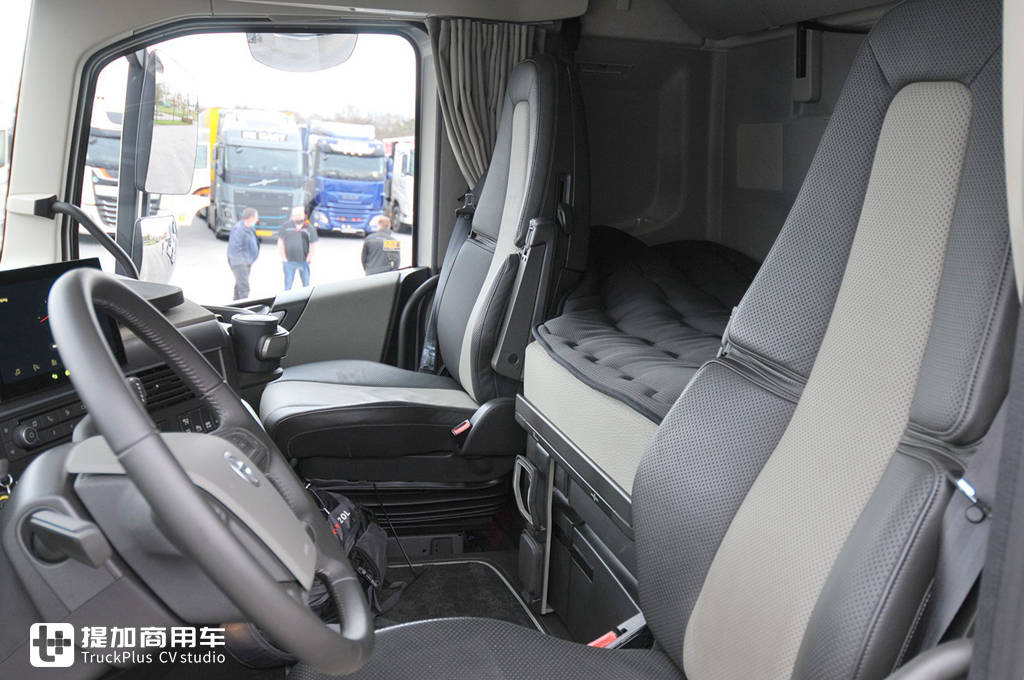 沃尔沃奔驰斯堪尼亚哪个好,奔驰沃尔沃斯堪尼亚卡车哪个更好