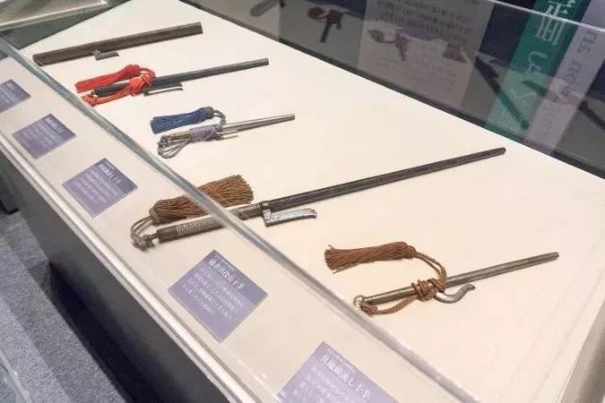 日本明治大学「拷问博物馆」中唯一的“钢铁处女”,有点恐怖