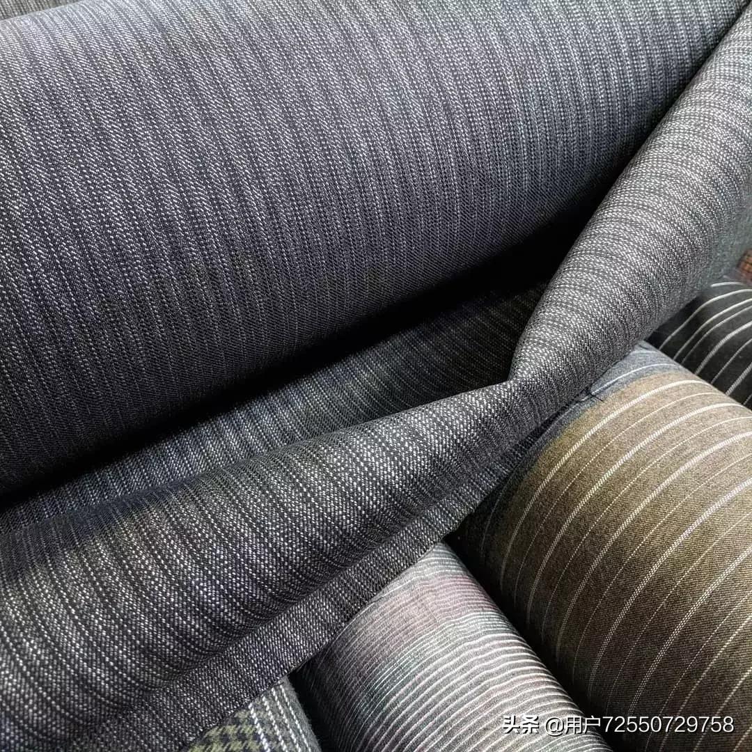 云衣定制丨都说西服面料里羊毛最好，是真的吗？