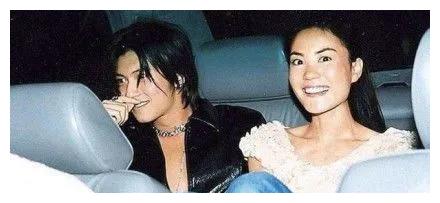 王菲谢霆锋合体想谈什么样的恋爱,王菲谢霆锋一反常态高调秀恩爱