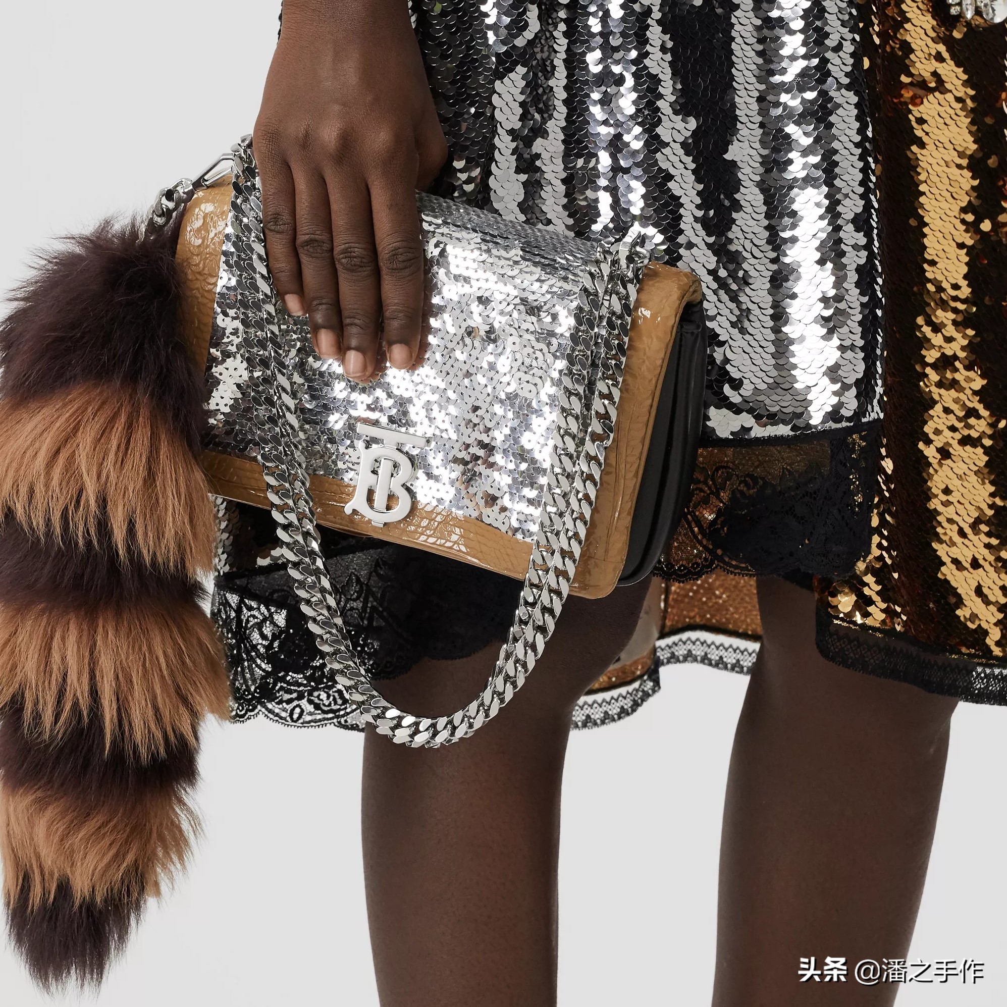 各奢侈品适合秋冬背的包包 (2021秋冬奢侈品包包排名)