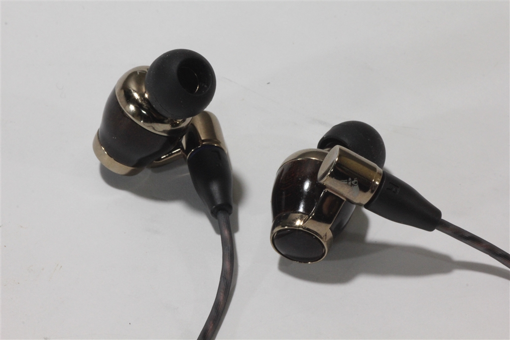 索尼和jvc音箱哪个好,索尼和jvc哪个好