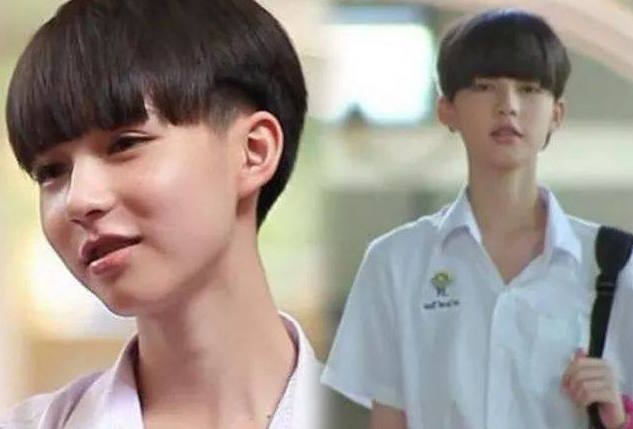 泰国抽签征兵现场美女,泰国征兵现场女生