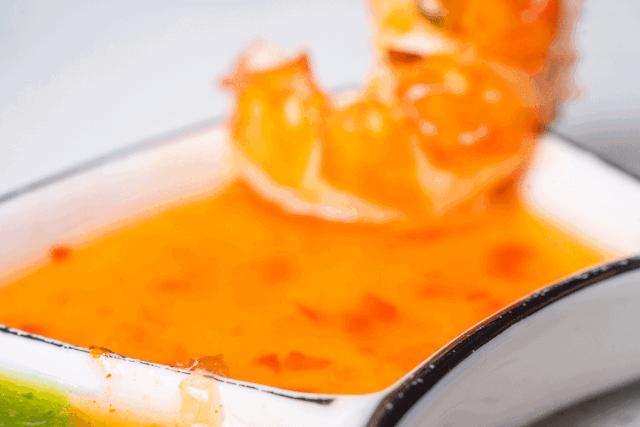 5.8折！魔都新开摩洛哥风「泰式海鲜火锅」，锅底、红膏蟹免费送