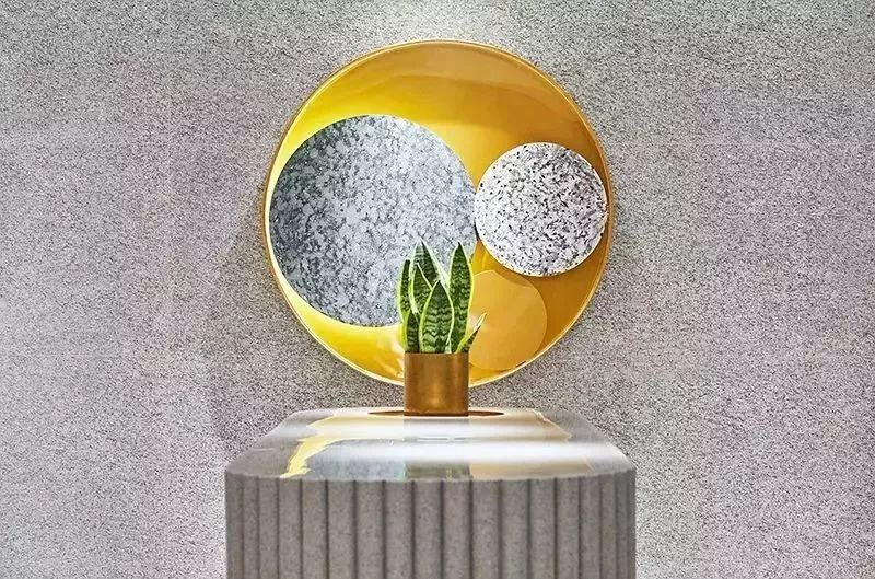 服装人要哭了！年利润4亿、估值90亿的喜茶竟然跨界服装行业？