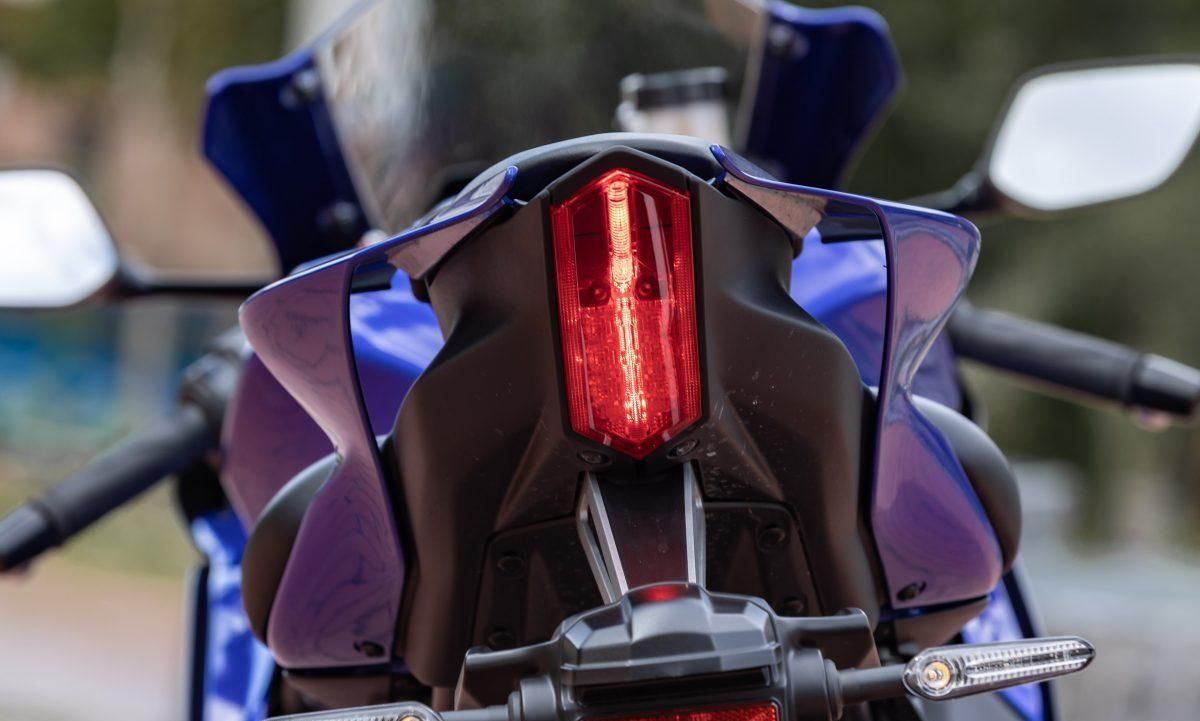 雅马哈r7马力机测试,雅马哈r7座高测试