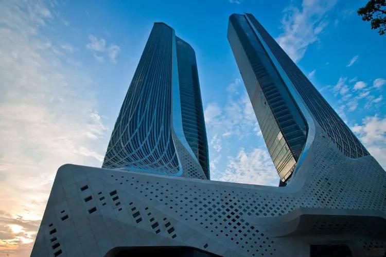 建筑设计师扎哈·哈迪德,扎哈哈迪德设计的中国建筑