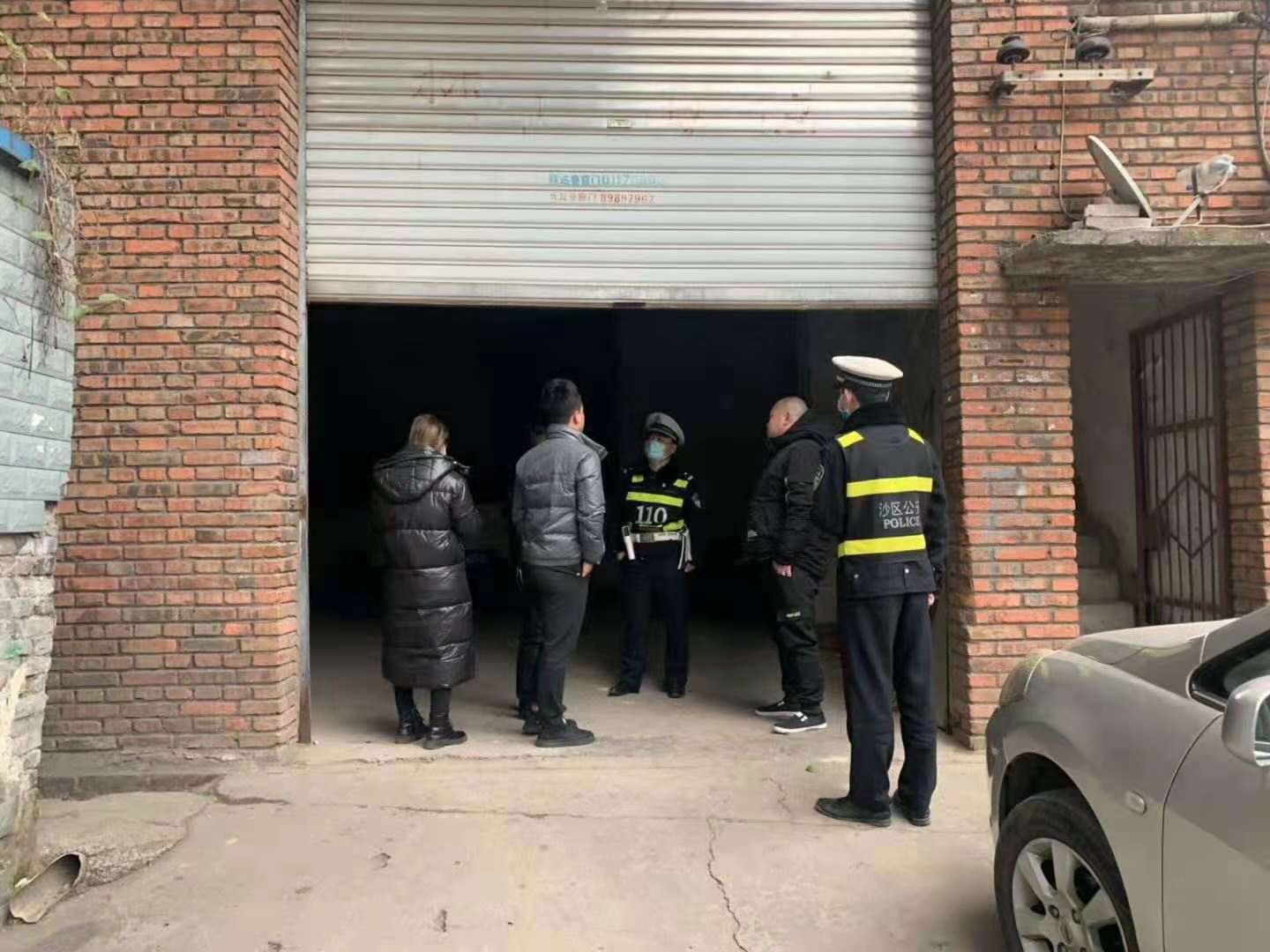 14天停车费7499元是真的吗,停车不到1分钟被收费5元