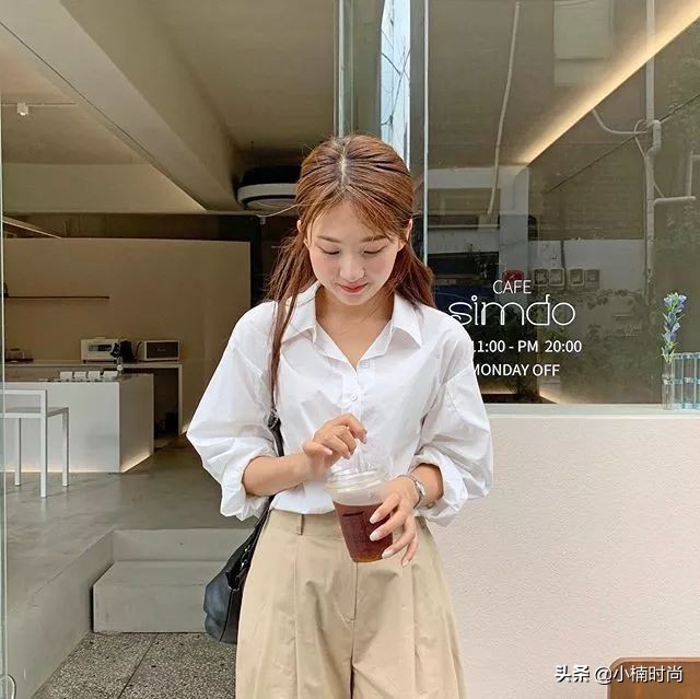 小麦肤色适合衣服颜色穿搭口诀,黑黄暗沉皮肤适合怎样穿搭