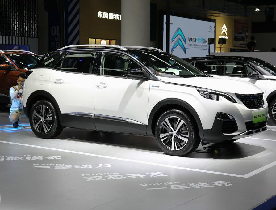 标致4008新能源越野试驾,标致4008新能源适合长途旅行吗