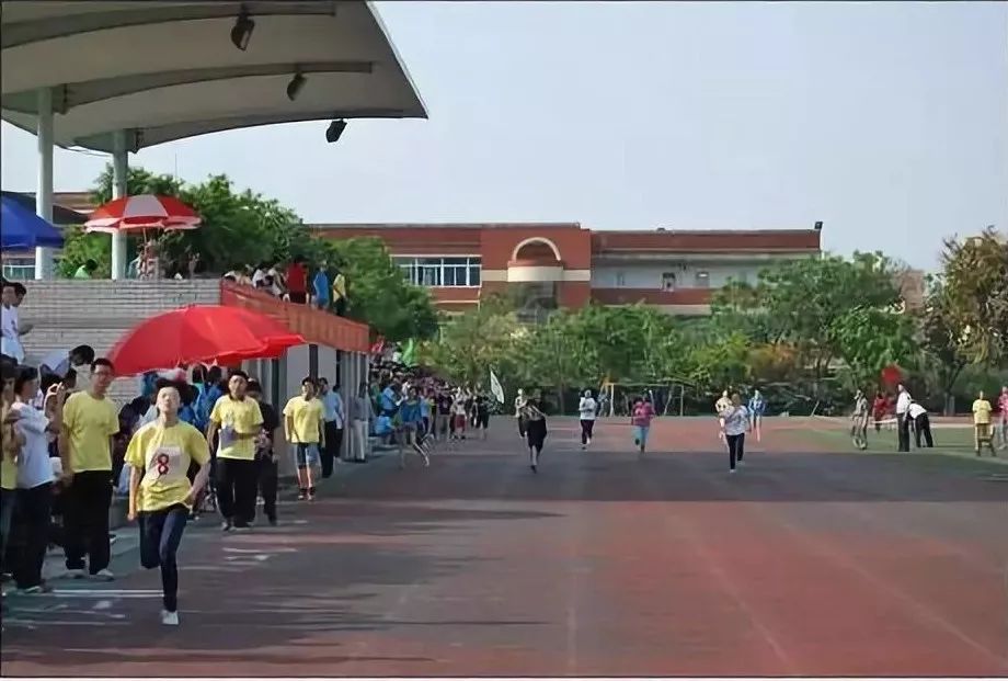 重庆一中渝北分校怎么样,初升高择校重庆一中各分校排名