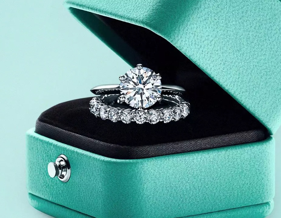 日常怎么戴钻戒,如何省钱买钻戒