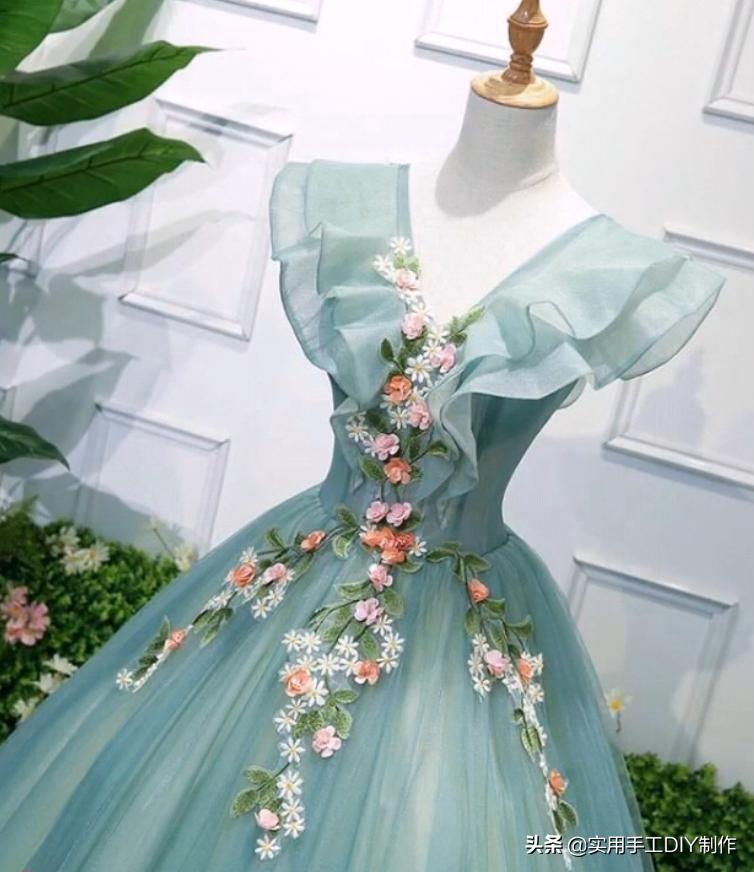 布艺拼接格子裙子,蕾丝拼贴连衣裙