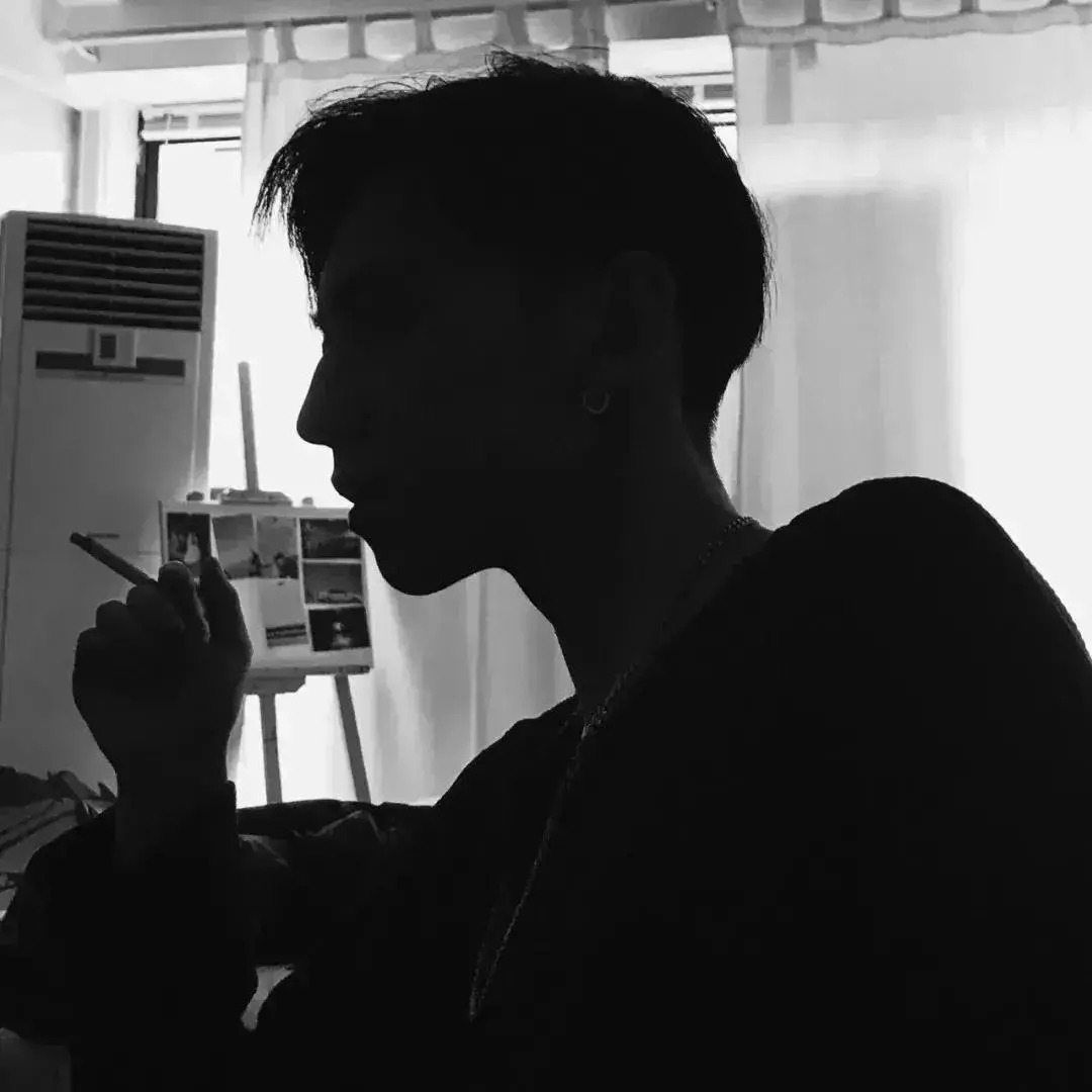 黑白灰微信头像,黑白灰头像含义