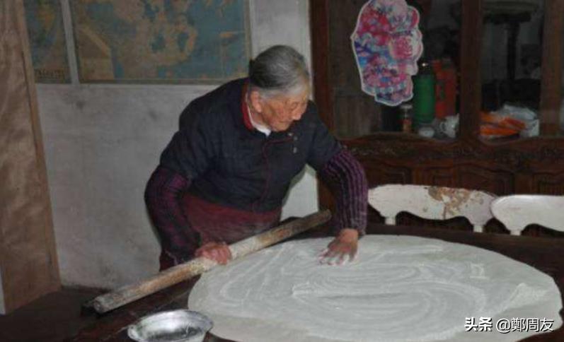 裴李岗遗址挖出来的东西,河南发现裴李岗时期遗址