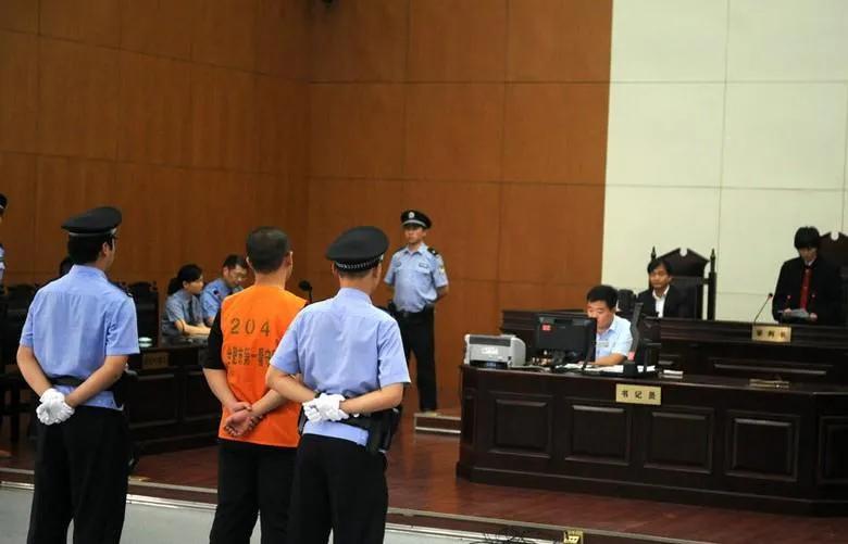 爬虫技术违法案例,爬虫的法律界定在哪儿