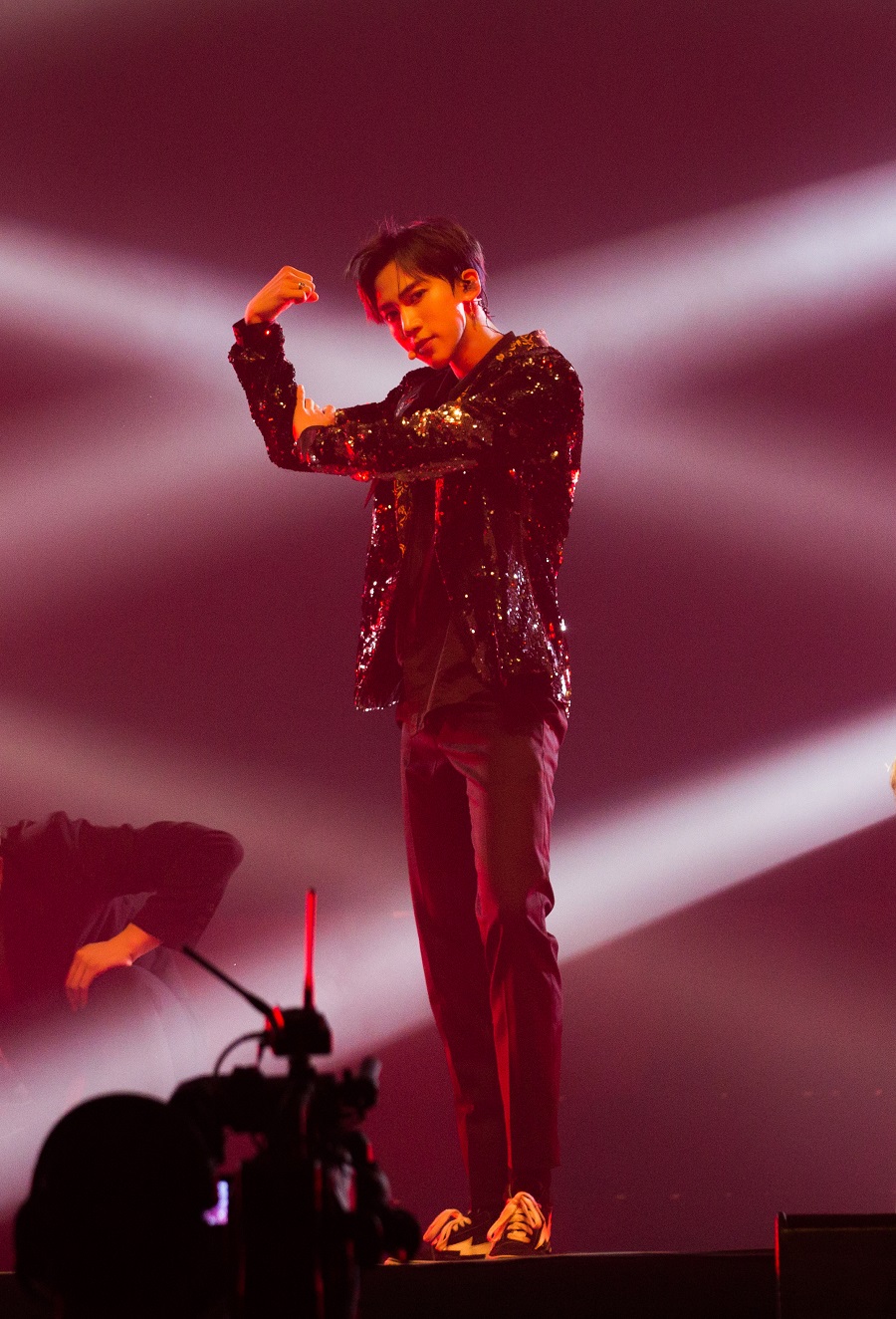 乐华七子nextbacktoyou,乐华七子nexttoyou世界巡演行程表