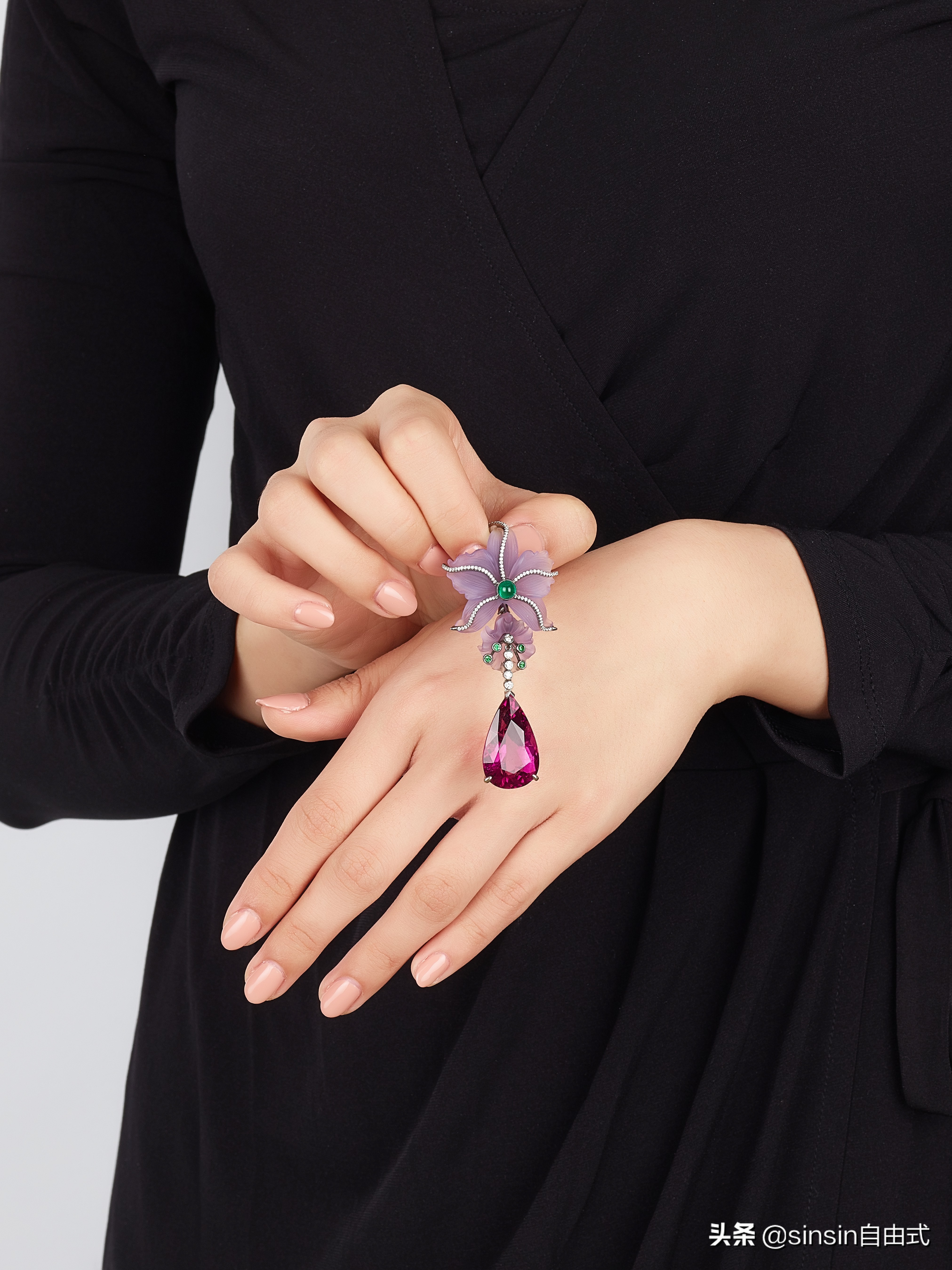 苏富比在线拍卖会,苏富比2018宝石拍卖