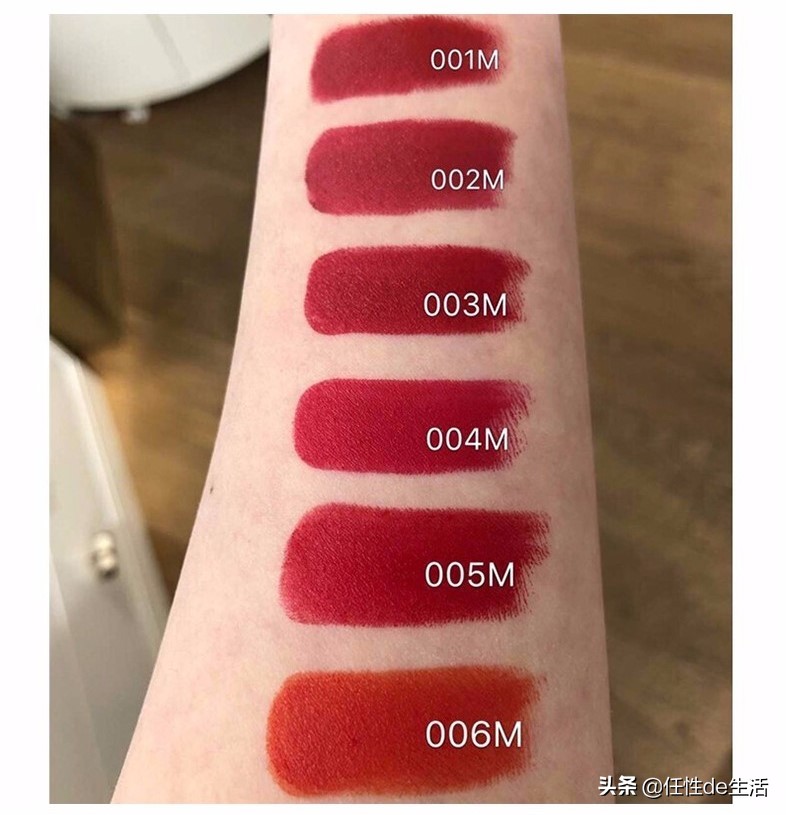 刘雯红唇造型,刘雯最新口红色号