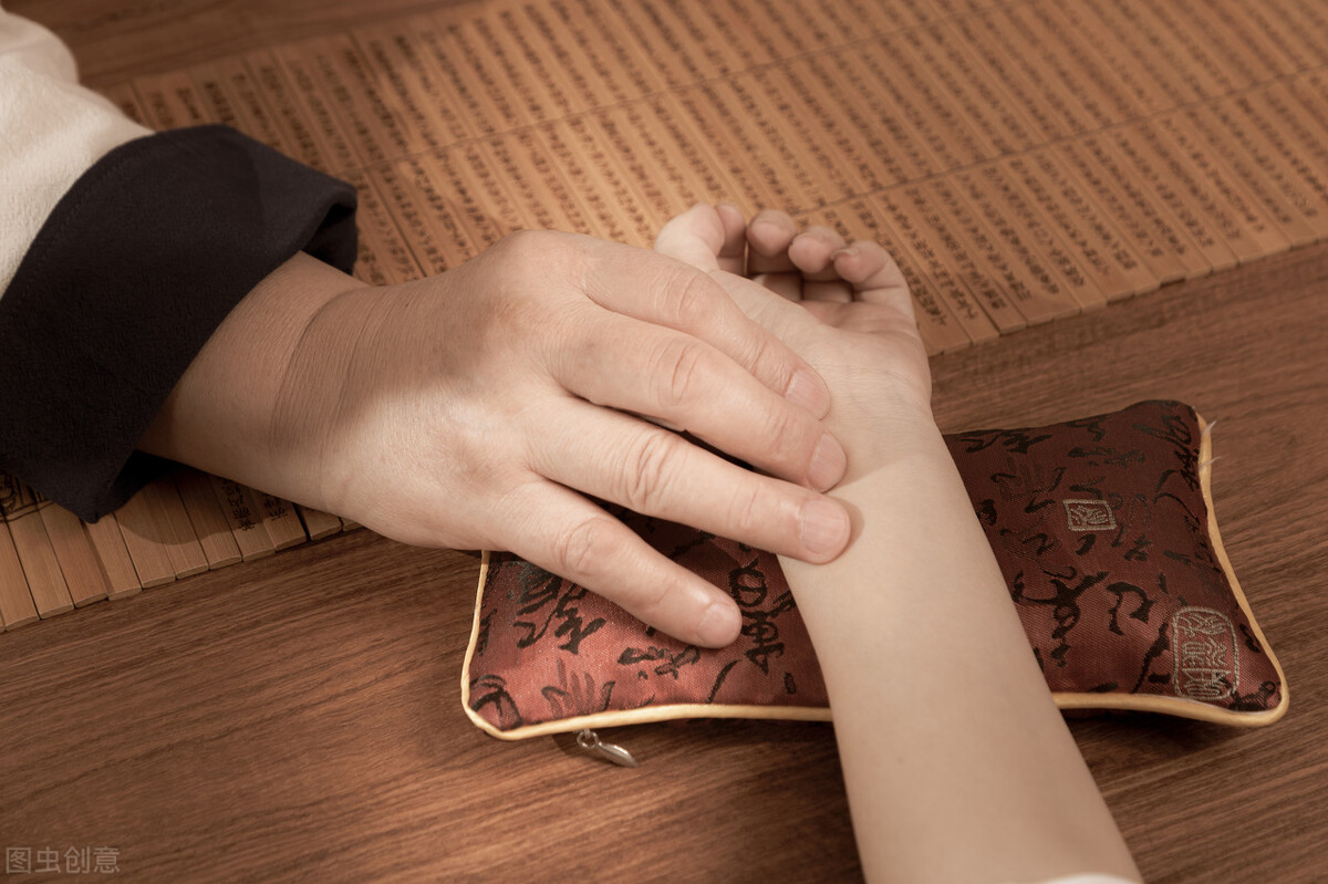 中医治疗脊髓空洞症最好专家是谁,脊髓空洞中医辨证