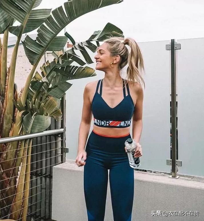 为什么去健身房要穿紧身衣,为什么去健身房的女人身材好
