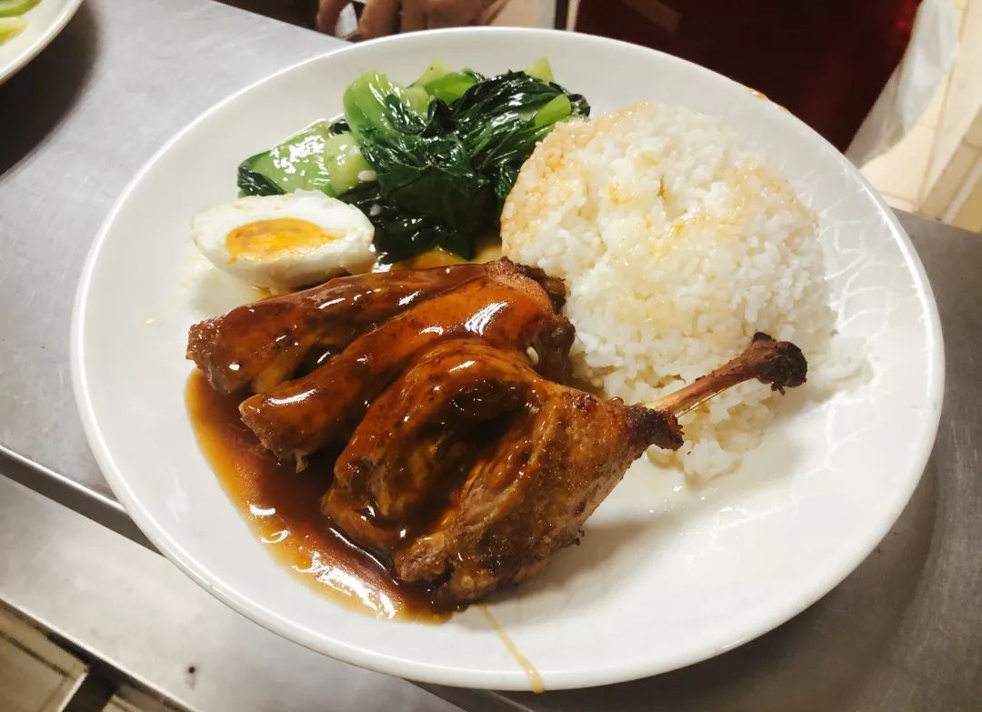 深高级东和深外龙华哪个好,深外龙华高中部成绩