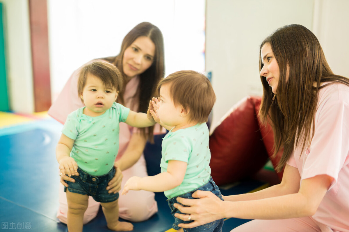 兄弟俩抢玩具怎么解决,兄弟俩争抢玩具解决方案