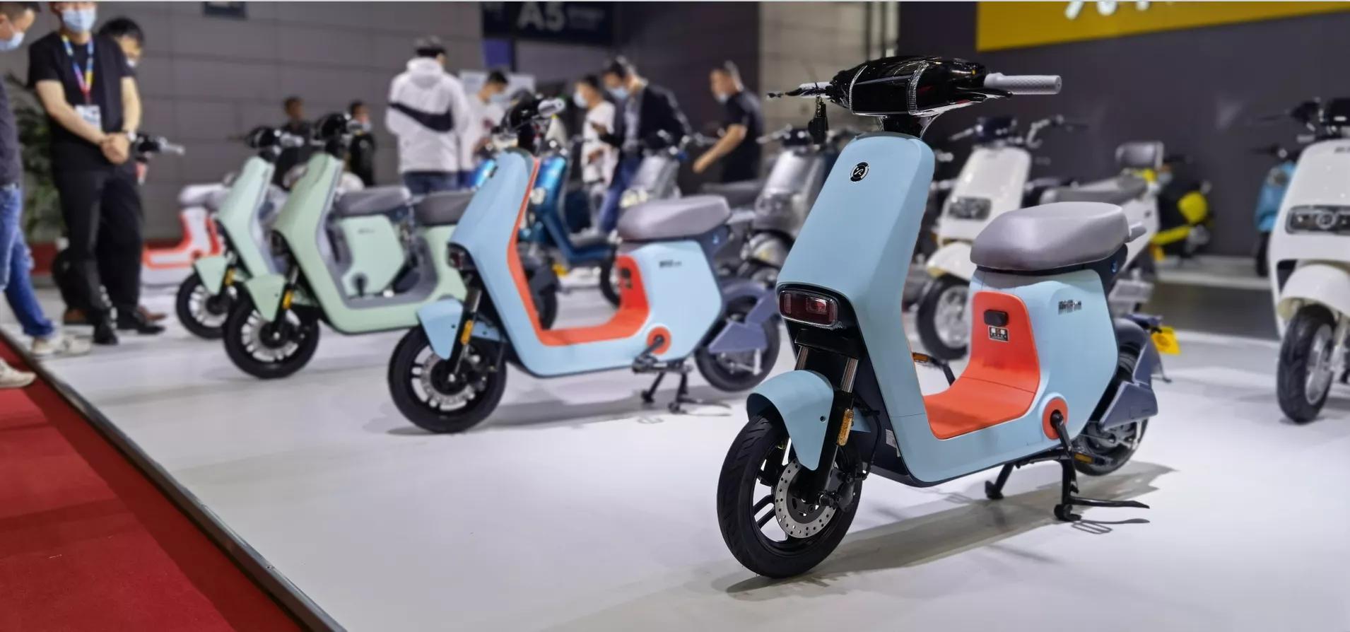 新国标续航100公里以上电瓶车,新国标电动车续航100公里以上推荐