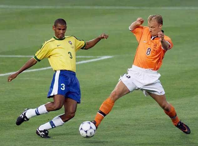 巴西队十大巨星,巴西大罗小罗卡洛斯阵容